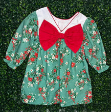 Load image into Gallery viewer, Green Winter Floral Dress