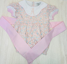Load image into Gallery viewer, Anniston Tie Back Floral Bubble